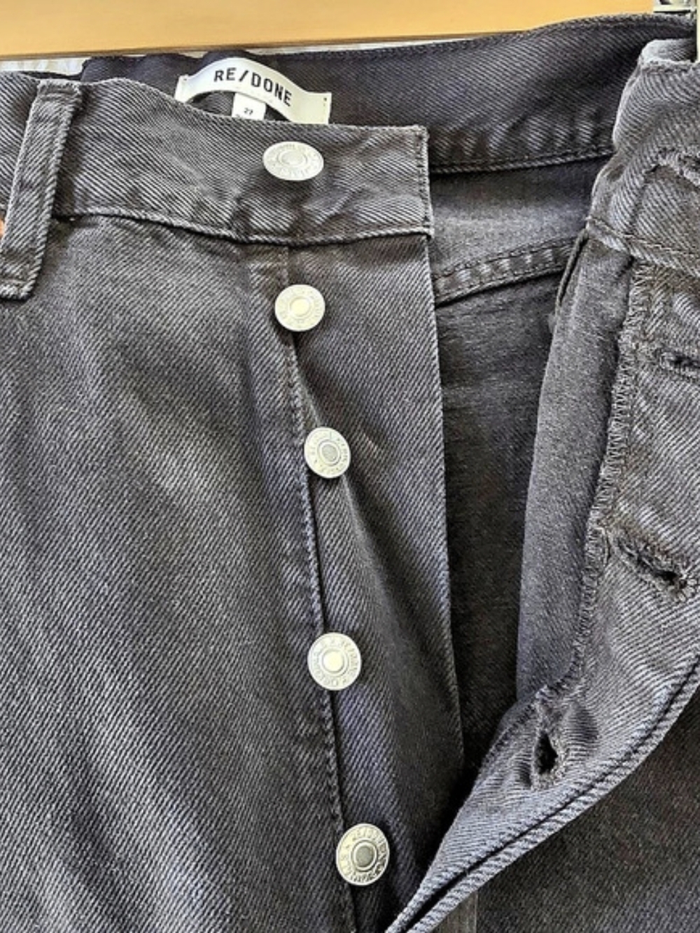 RE/DONE 90s Crop Low Slung Jeans Black Waist 27 NWT - Picture 4 of 5